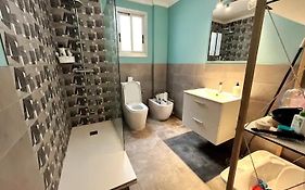 Comfortable Room - Habitacion Acogedora